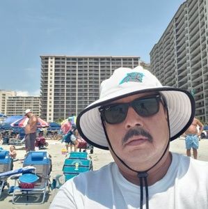 Meet your Posher, Ricardo